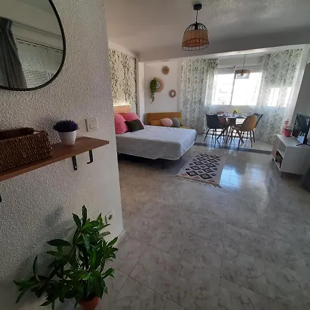 Flat Studio 150m From The Beach With Pool Apartamento Torre Del Mar