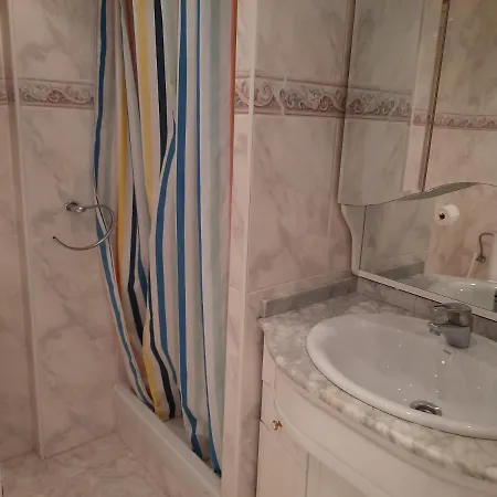 Flat Studio 150m From The Beach With Pool Apartamento *